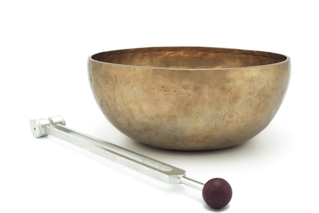 432 Hz vs. 440 Hz Tuning Debate in the World of Handmade Tibetan Singing Bowls