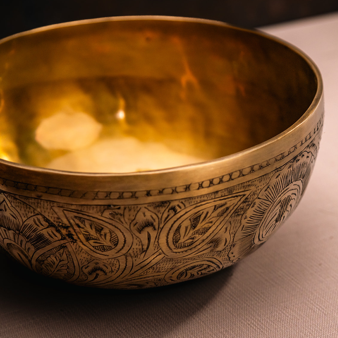 8.25" F 3rd - 17, 172hz | Premium Singing Bowl | 0704