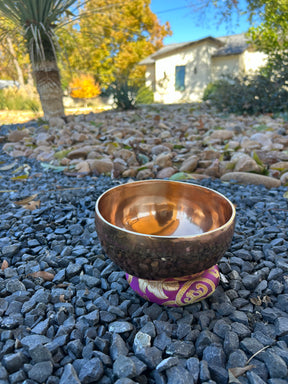 6.25 Inch 4th Octave D-Note Sacral Chakra Bowl - Series of 4