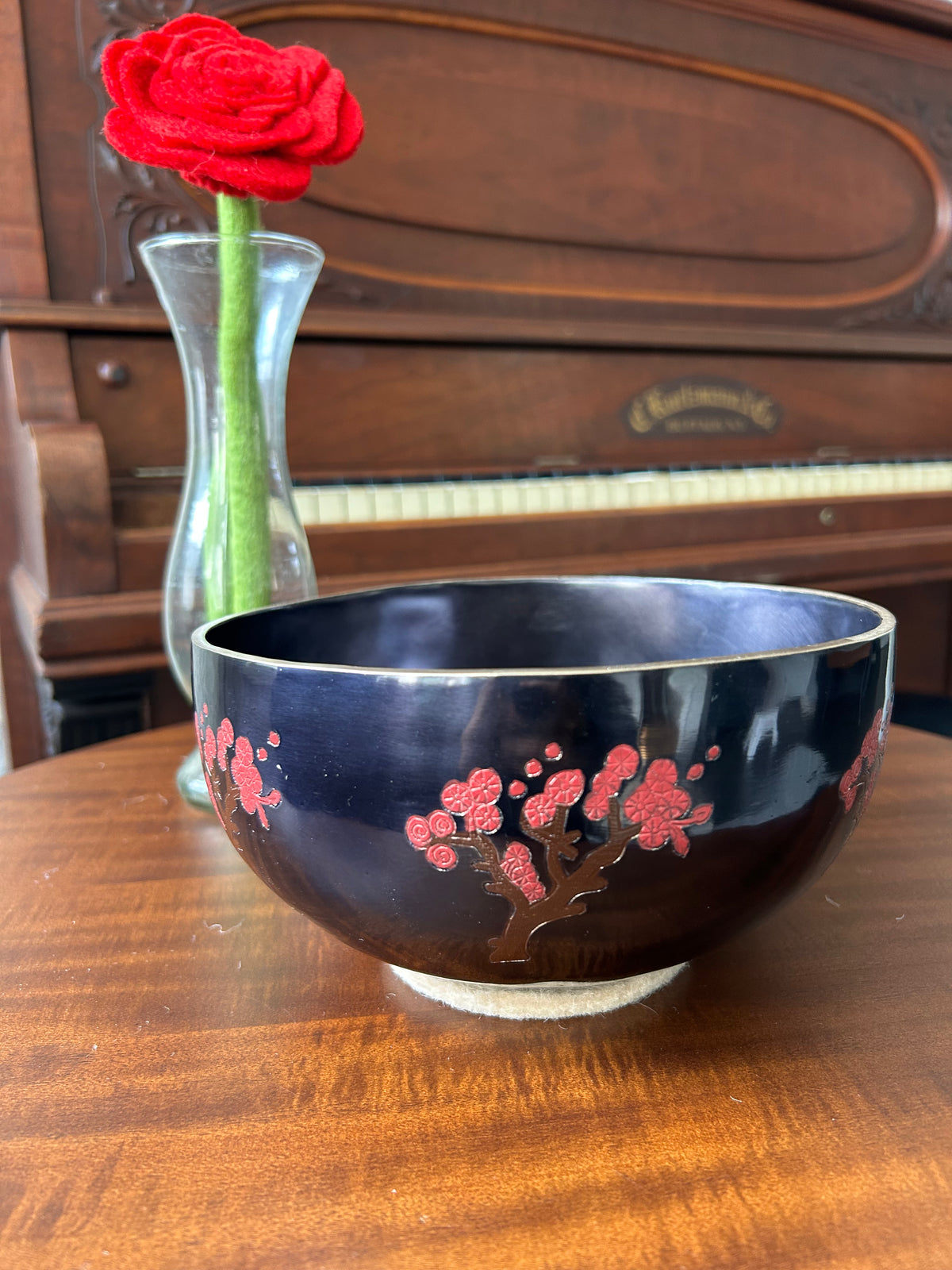 The Dark Blossom Bowl With Felt Rose