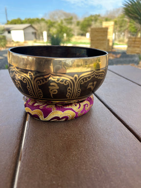 The Mantra Weaver: 6inch 4th Octave Bronze Singing Bowl