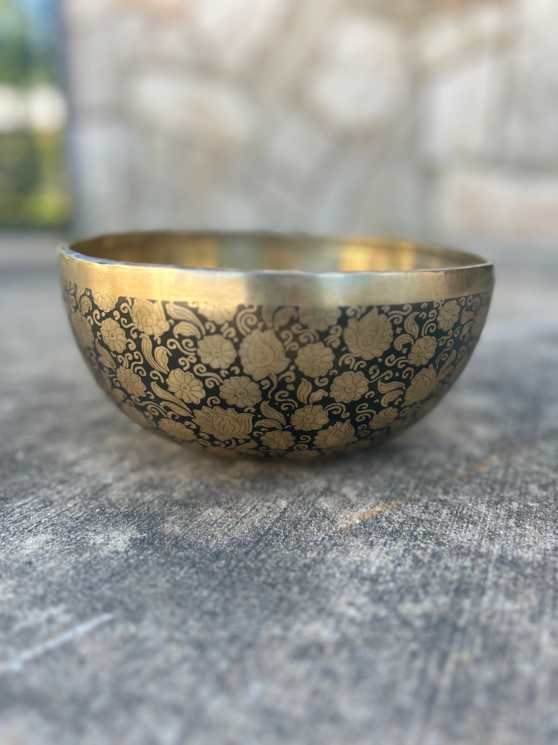 The Flower Bowl: Limited Release 8.5 Inch Bespoke Singing Bowl