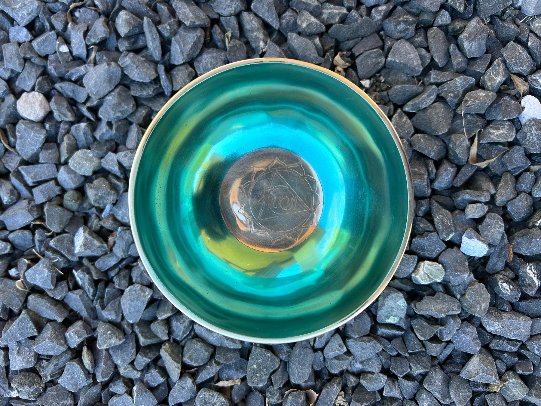 5.25 Inch 4th Octave G-Note Throat Chakra Bowl - Series of 4