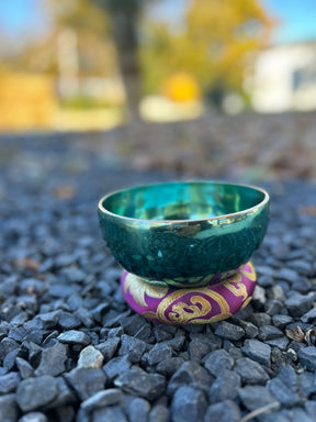 5.25 Inch 4th Octave G-Note Throat Chakra Bowl - Series of 4