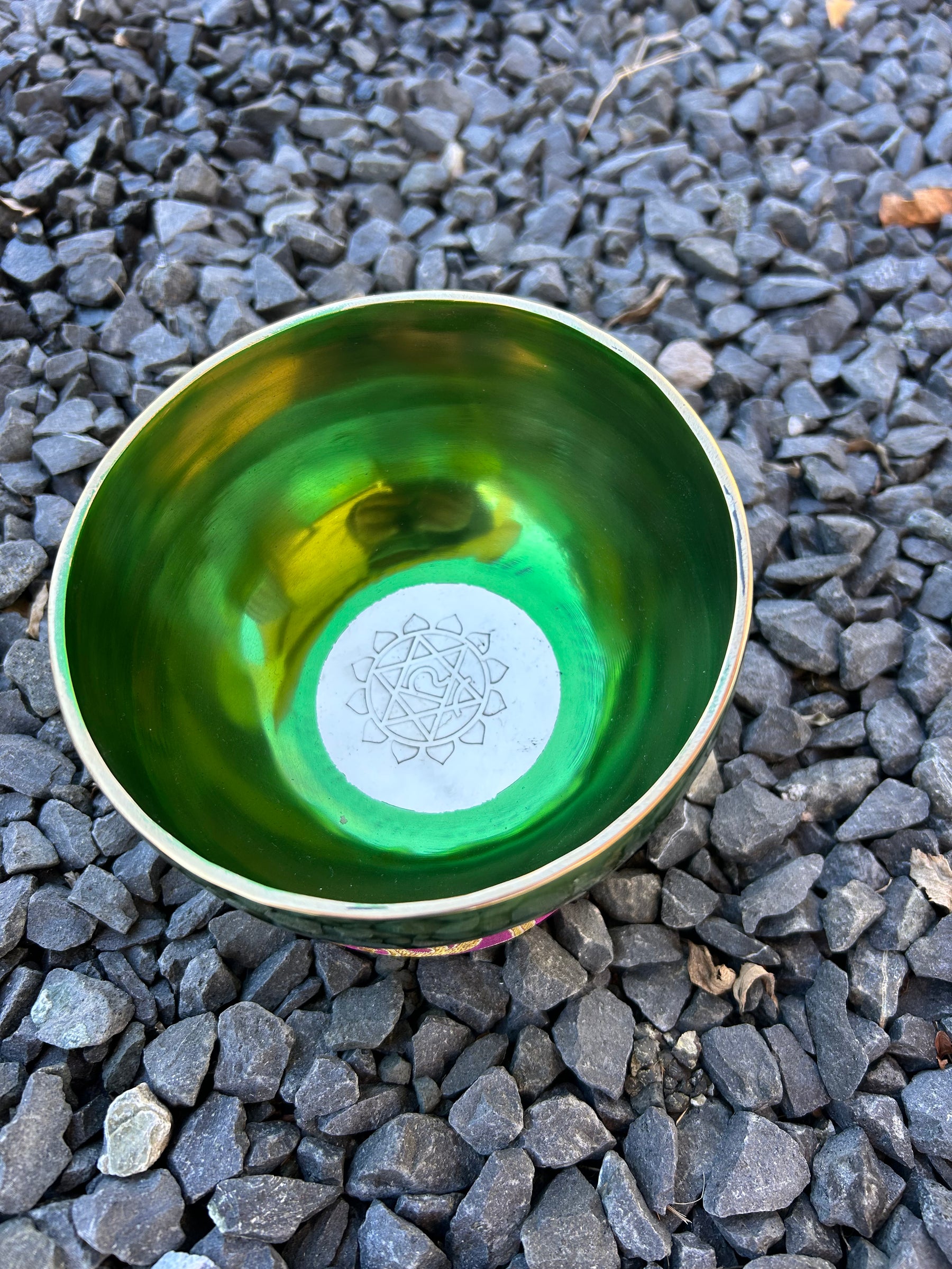 5.5 Inch 4th Octave F-Note Heart Chakra Bowl - Series of 4