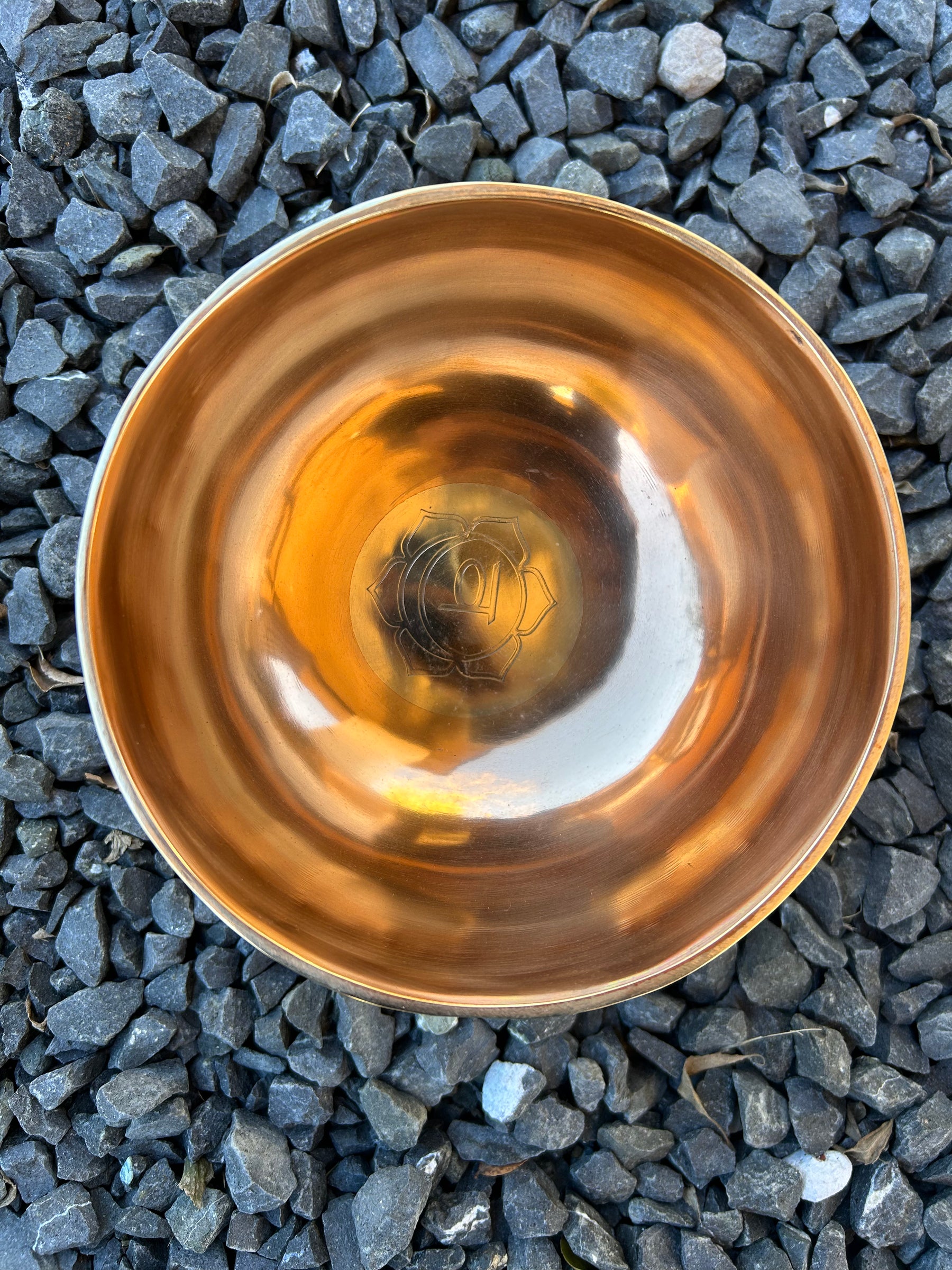 6.25 Inch 4th Octave D-Note Sacral Chakra Bowl - Series of 4